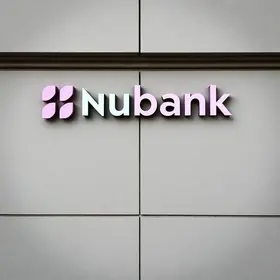 Nubank e Caixa aplicam bloqueio preventivo no PIX: saiba como evitar o travamento